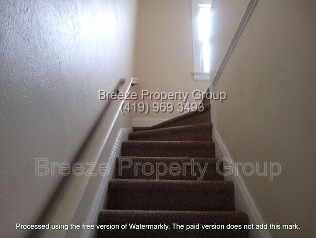 Building Photo - 332 Willard St