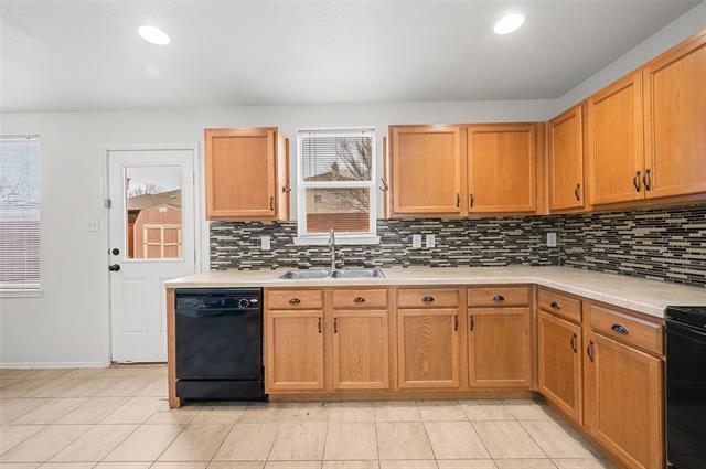 Building Photo - 13345 Anita Ct