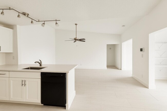 Building Photo - 3504 Waterview Cir