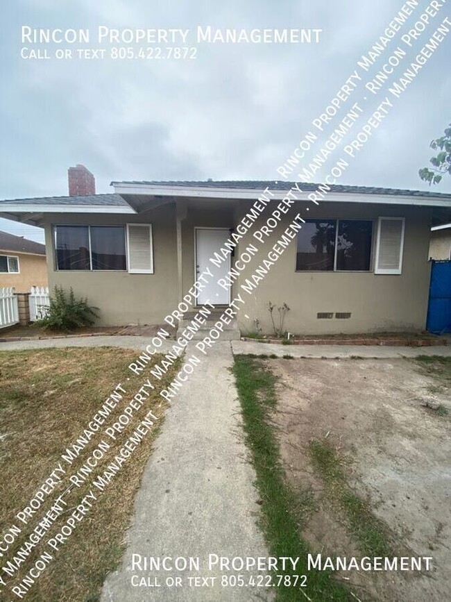 Building Photo - *ONE BEDROOM ONLY* with Shared Bathroom an...