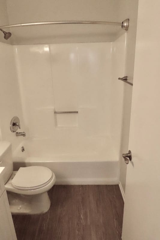 Building Photo - 1103 W Angeleno Ave