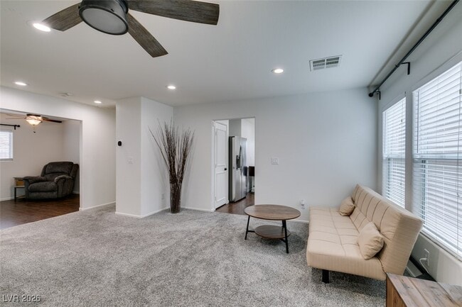 Building Photo - 6341 W Haleh Ave