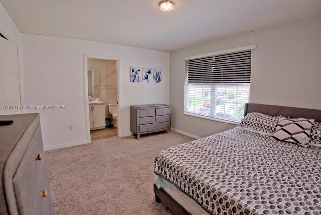 Building Photo - 3014 Fieldwood Cir