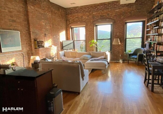 Building Photo - 246 W 132nd St