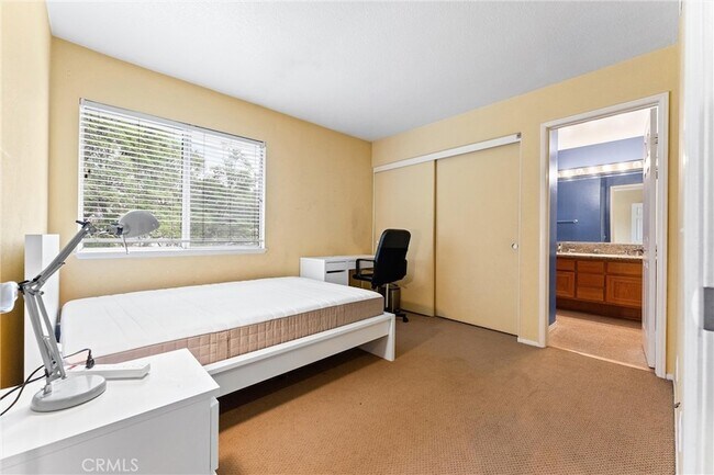 Building Photo - 13776 Monteverde Dr