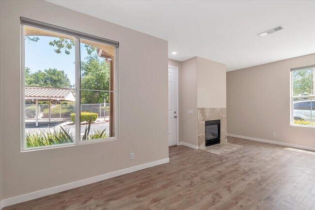 Building Photo - 18014 Flynn Dr