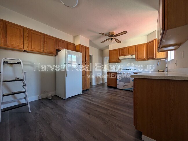 Building Photo - 5932 Morse Dr