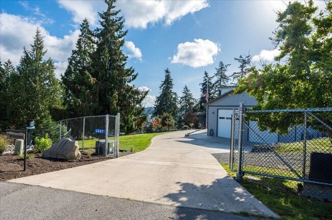 Building Photo - Game Night to Sunset Strolls - Find Your Flow on Whidbey