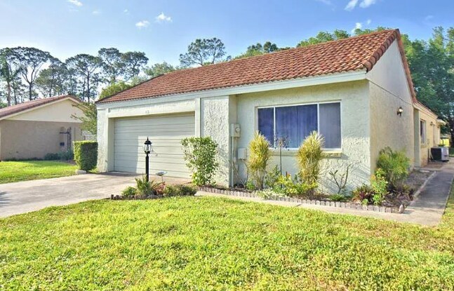 Primary Photo - 433 San Jose Dr