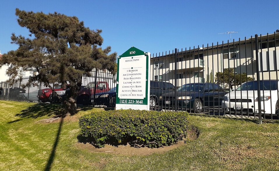 Building Photo - Reflections at Brittania