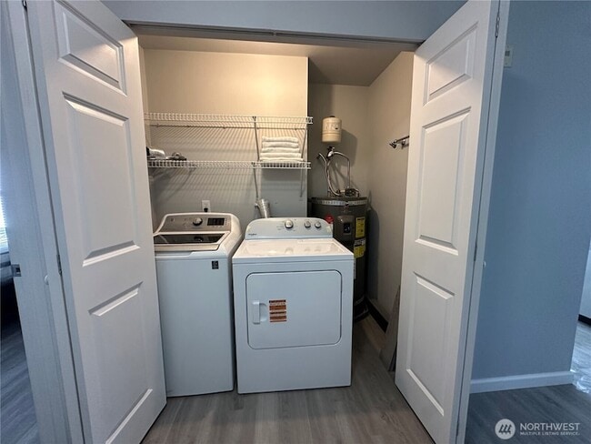 Building Photo - 33020 10th Ave SW