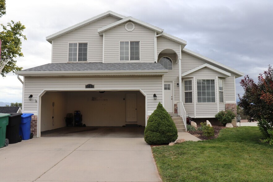 Building Photo - 6793 Mountain Aura Dr