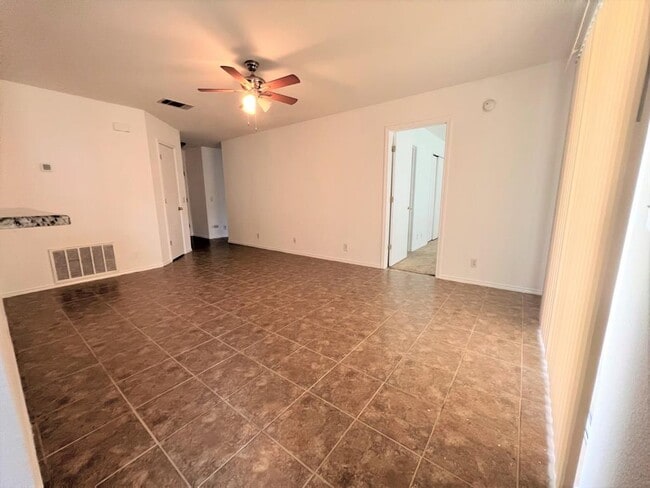 Building Photo - 6901 Broad Brook Dr