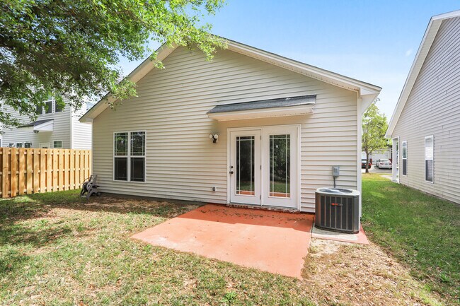 Building Photo - 46 Isle Of Palms W