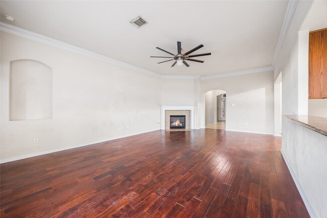 Building Photo - 15410 Redbud Dale Ct