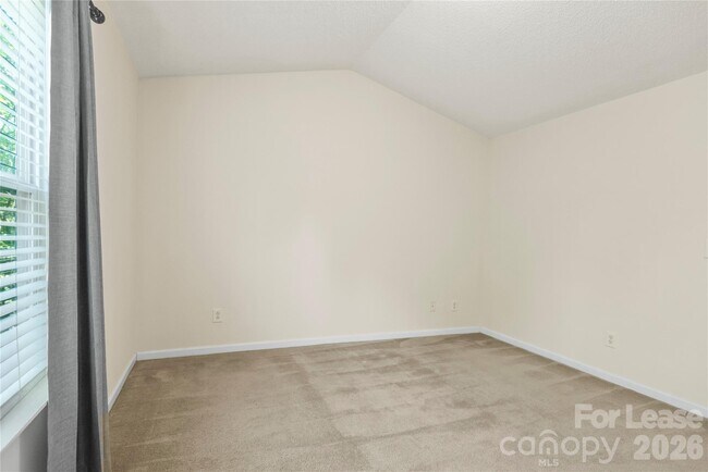 Building Photo - 148 Mangum Cir