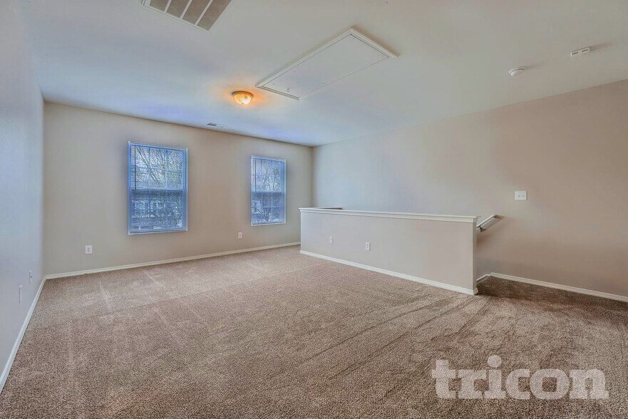 Building Photo - 6304 Ziegler Ln