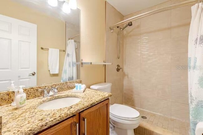 Building Photo - 3041 Ashland Ln S