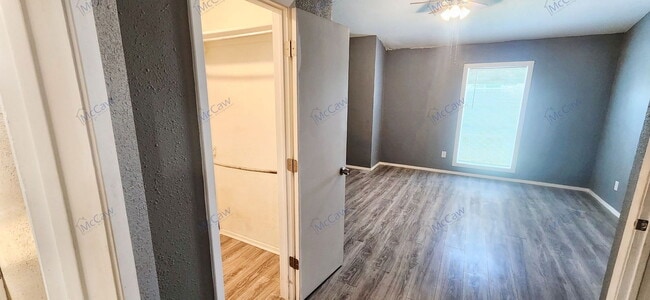 Building Photo - 9510 Olde Towne Row