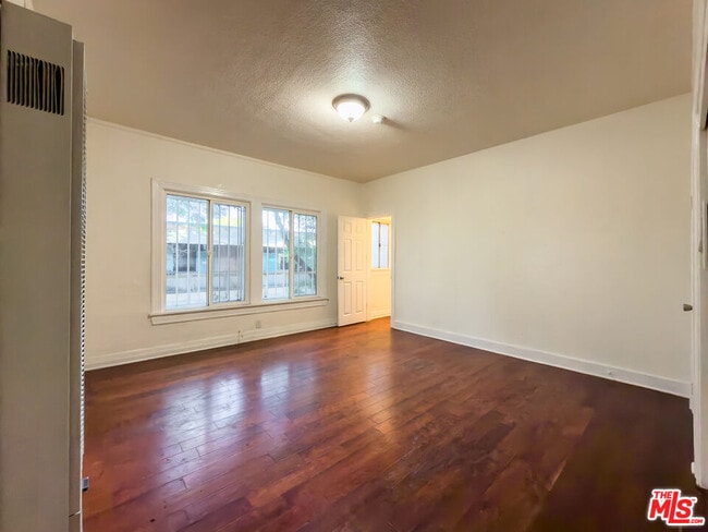 Building Photo - 1675 W Martin Luther King Jr Blvd