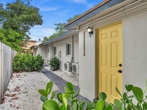 Building Photo - 740 NW 4th Ave