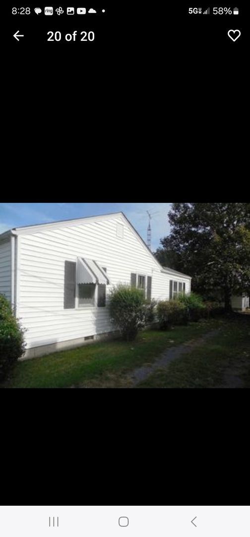 Building Photo - Great 4 bedroom with garage
