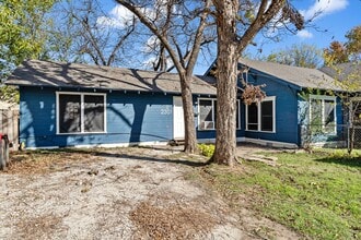 Building Photo - 2301 N 16th St