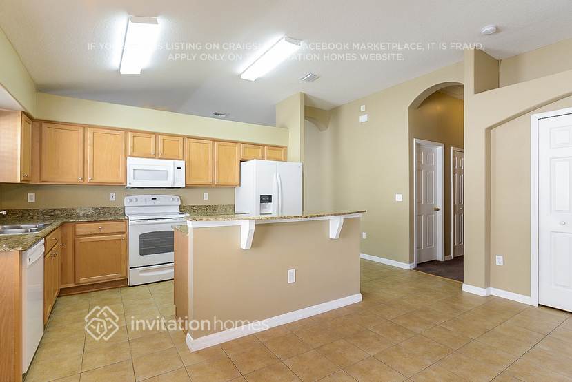 Building Photo - 7413 Pulteney Dr