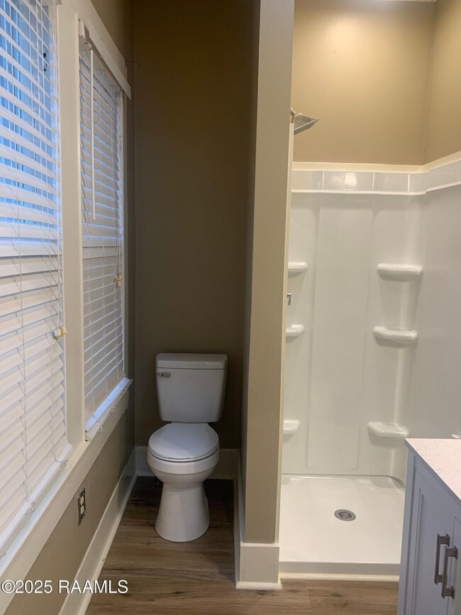 Building Photo - 331 Nottingham Cir