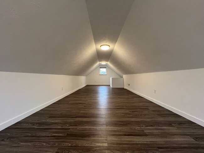 Building Photo - 3109 Hancock Ave