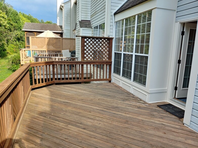 Building Photo - 47608 Sandbank Sq