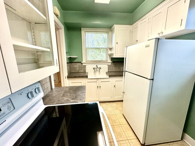 Building Photo - 421 S Coeur d'Alene St