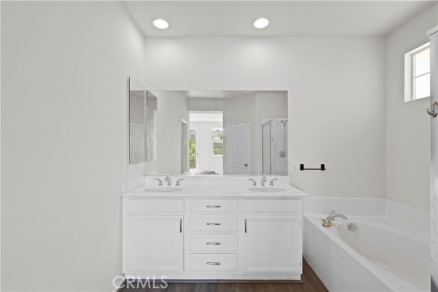 Building Photo - 10895 Sinclare Cir
