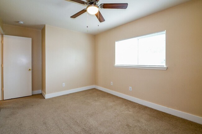 Building Photo - Great home in Sienna Plantation