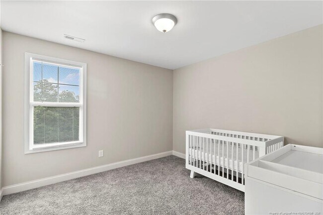 Building Photo - 112 Nairn St