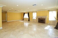 Building Photo - 430 N Bel Aire Dr