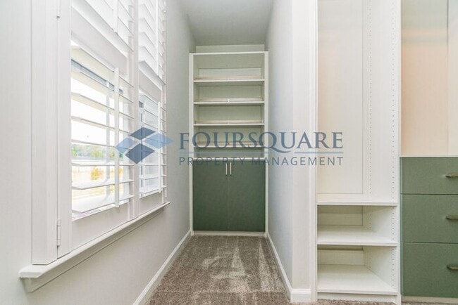 Building Photo - Newly Built 3-Bedroom Townhome with Spacio...