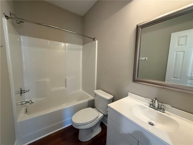 Building Photo - 519 Liberty Pk Dr