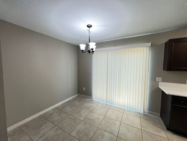 Building Photo - BEAUTIFUL 3 BD/2BA Home in Beautiful Ocala!!!