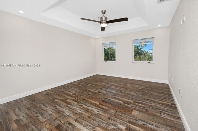 Building Photo - 4465 SW 160th Ave