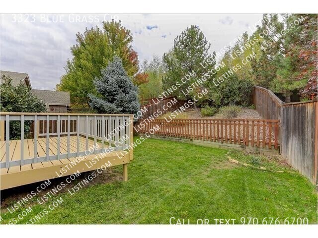 Building Photo - 3323 Blue Grass Cir