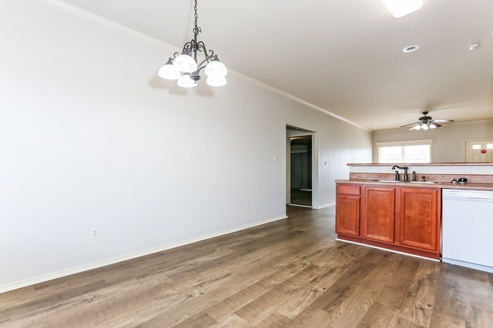 Building Photo - 12201 Amaranth Dr