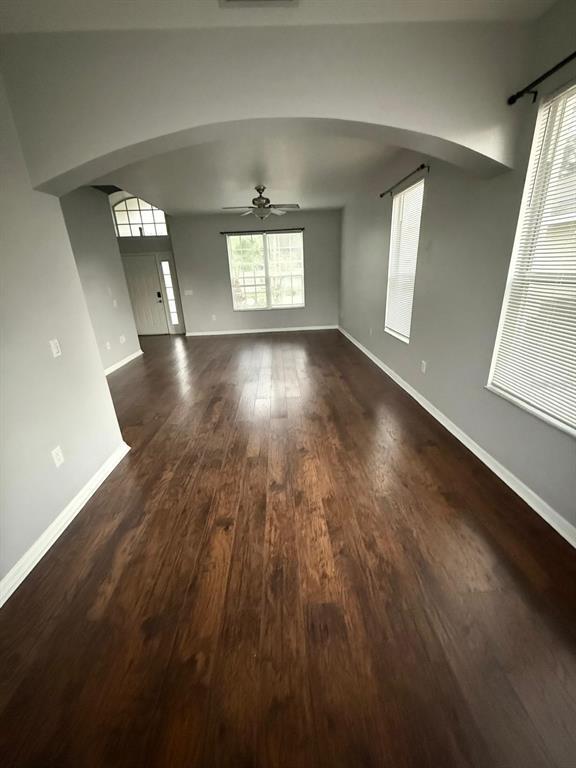 Building Photo - 14116 Entrada Dr