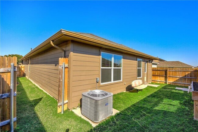 Building Photo - 3205 Tilmon Ln.