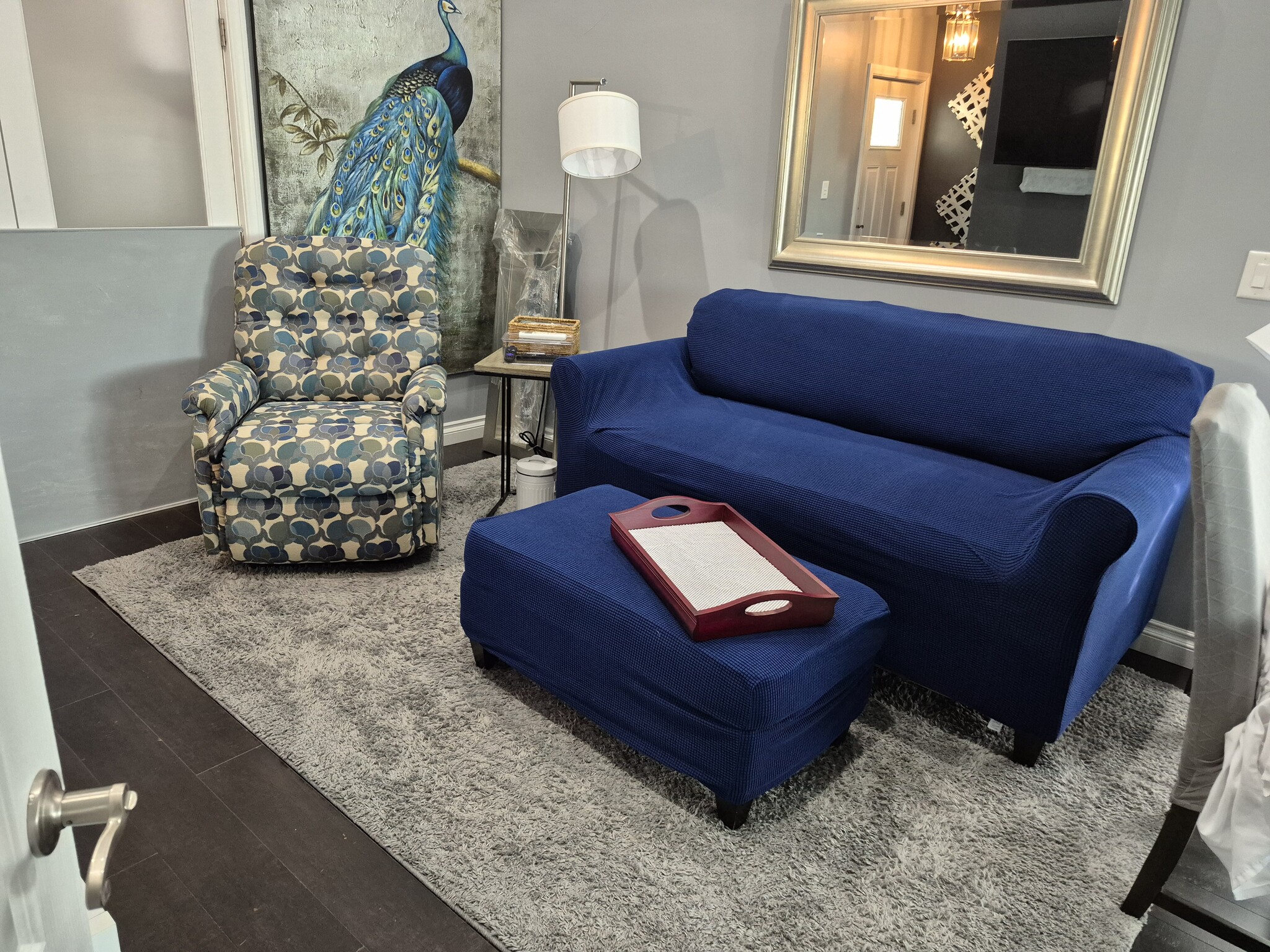 Living area Sofa with pull out Full-Size Bed - 3437 Caspian Dr