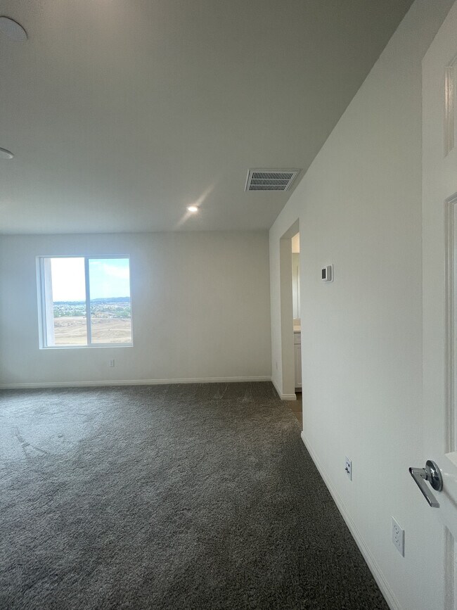 Building Photo - Helena Ridge