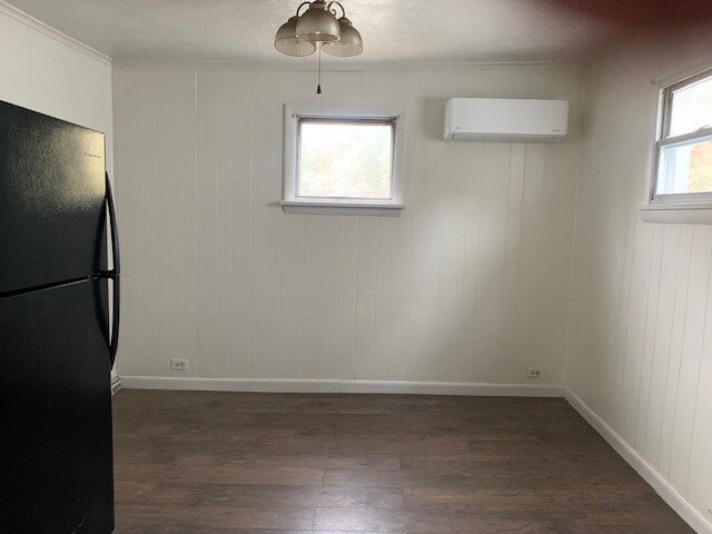 Building Photo - 2284 Cranberry Hwy