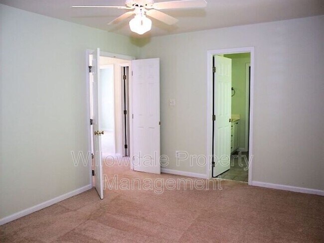 Building Photo - 1420 Opal Ct