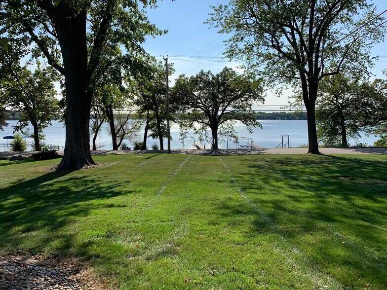 Building Photo - W9206 Ripley Rd