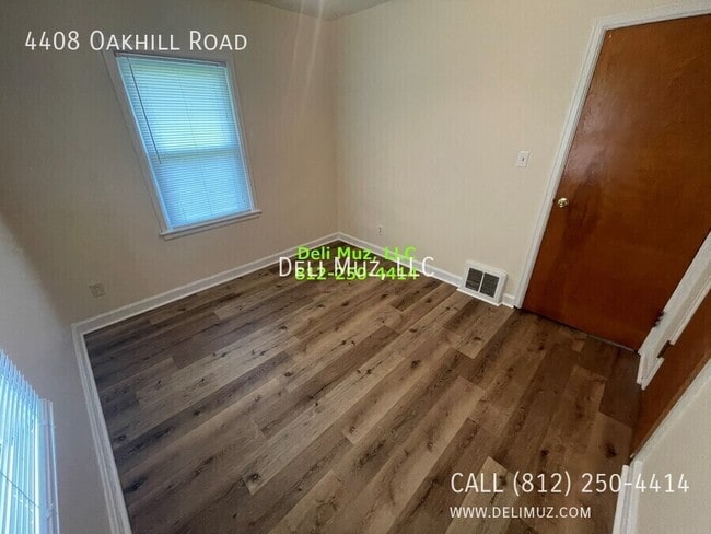 Building Photo - 4408 Oak Hill Rd
